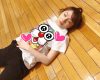 【モーニング娘。'18】石田亜佑美、ストレッチの途中で疲れ果てて眠ってしまう