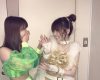 えええ！？と驚く石田亜佑美と「めっっっちゃくちゃ、かわいい田中れいなさん」の2ショット写真