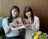 横山玲奈「岡村ほまれちゃんのお誕生日おめでとう会を開きました～お肉ケーキプレゼント！！！！」